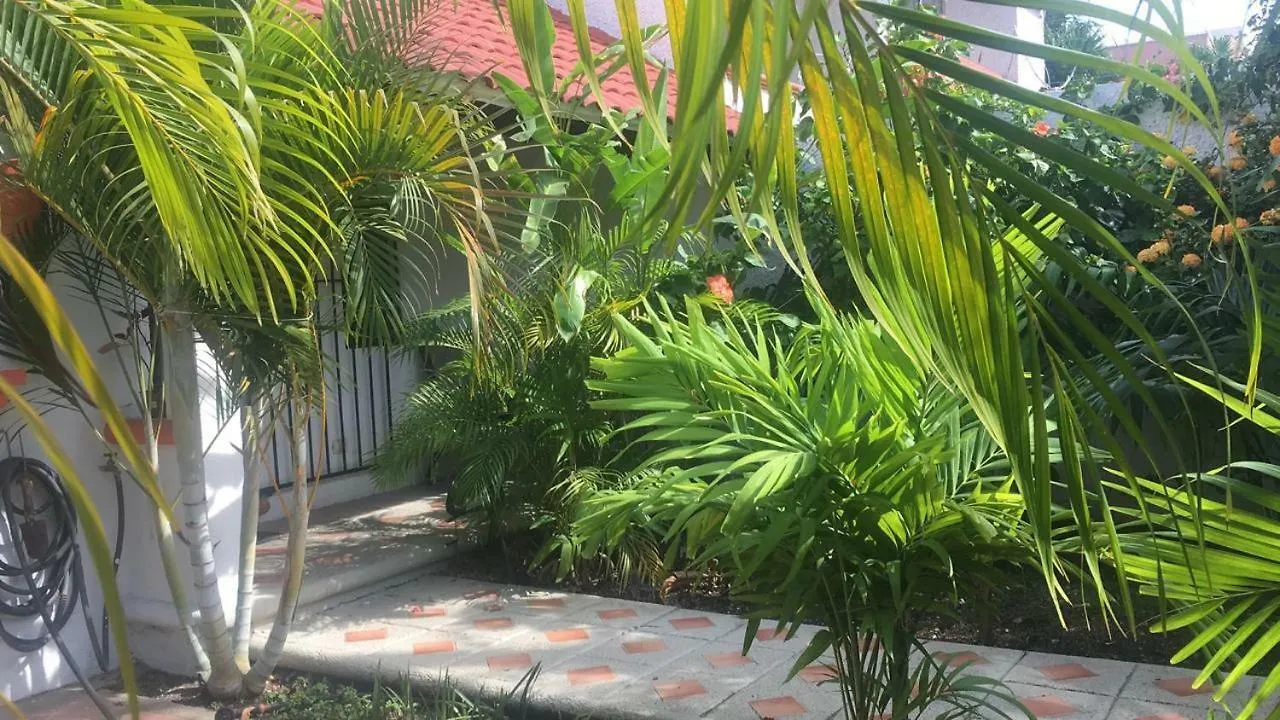 Nah IX U B&B Cancún 0*,  Mexico